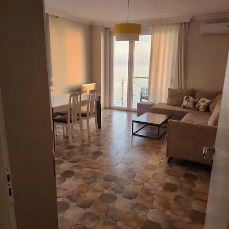 K Apartamento Shëngjin